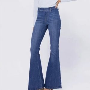 Judy Blue High Rise Pull on Super Flare Jenny Jeans Medium Blue Size 28 NWT